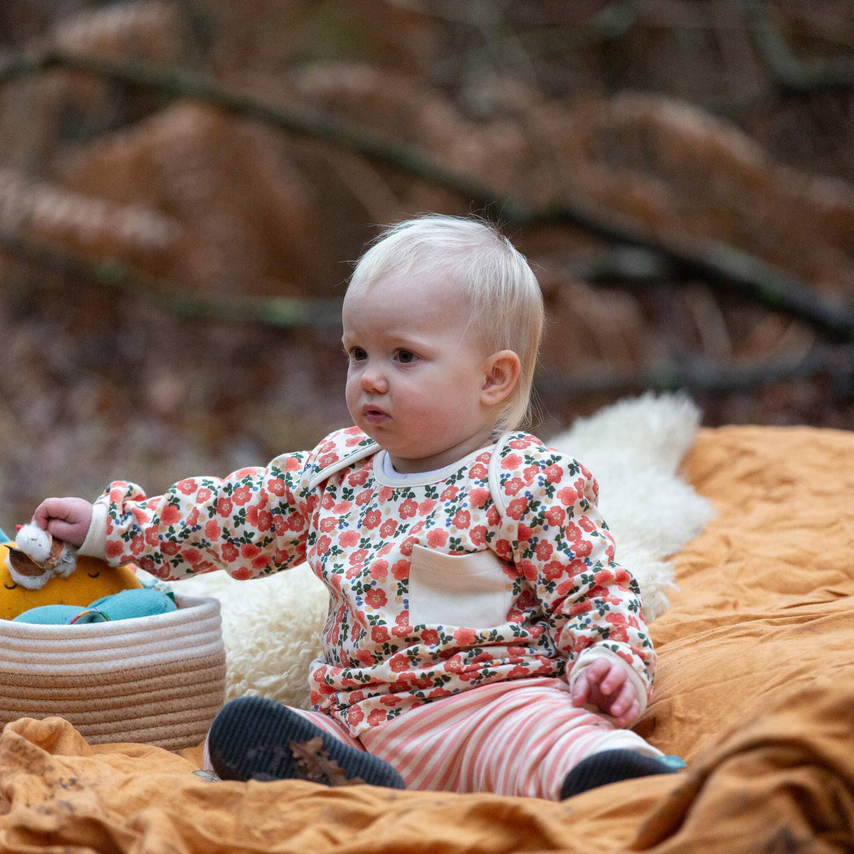 Organic Cotton T-Shirt & Jogger Playset - Pink, Petals